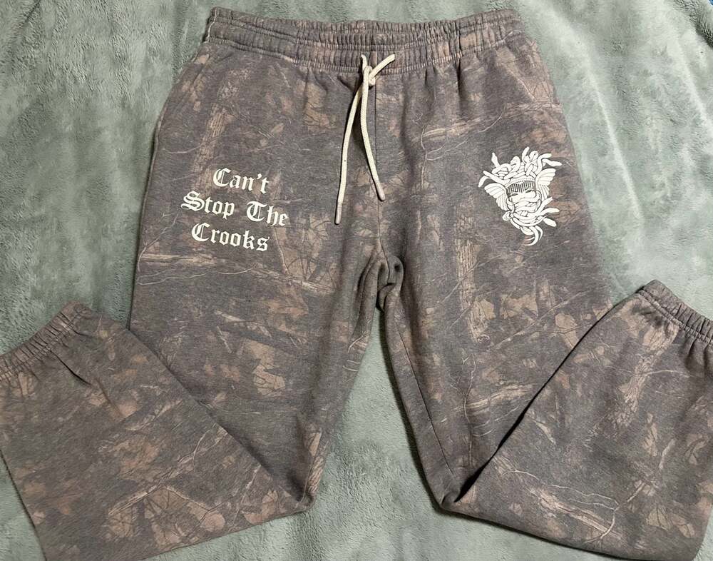 Crooks & Castles 'Can't Stop The Crooks' Graphic Washed Camo Sweatpants, Medium